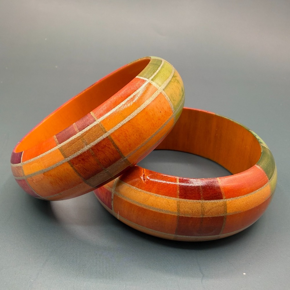 Set of 2 Wood Bangle Bracelets Orange Green Plaid Gold Tone Boho Vintage Style